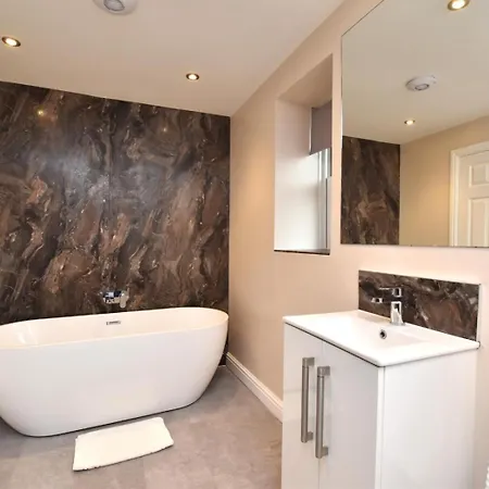 5 Bed In Oc-81390 Dom wakacyjny *